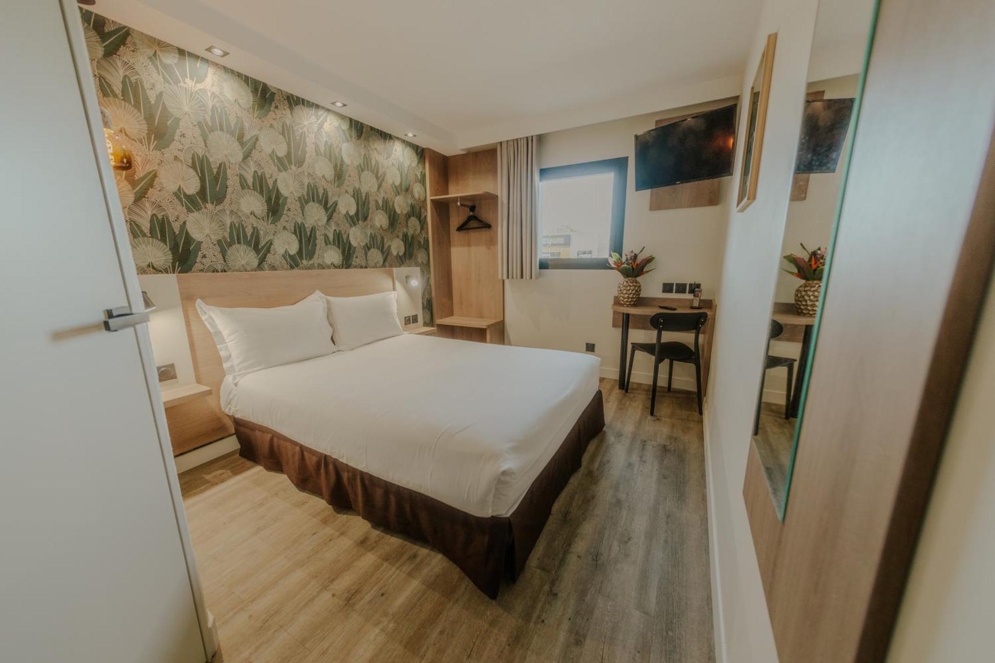 Kyriad Direct Orleans Nord - Cap Саран Екстериор снимка